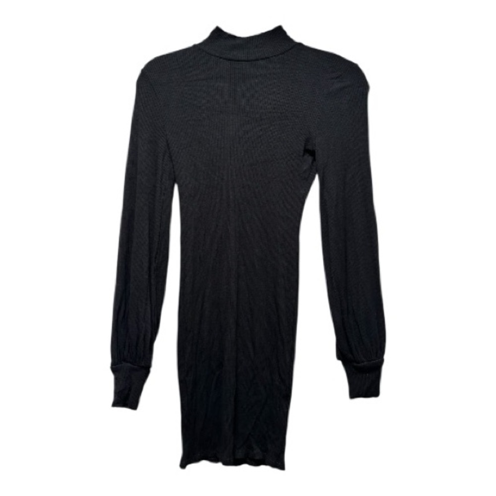 Forever 21 Classic Black Long Sleeve Dress